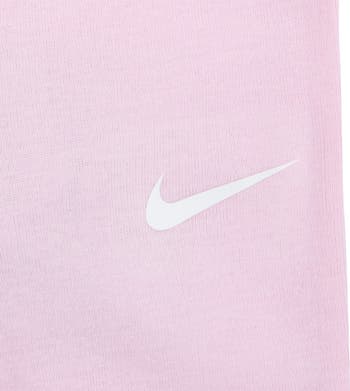 Swoosh Top, Footed Leggings & Hat Set