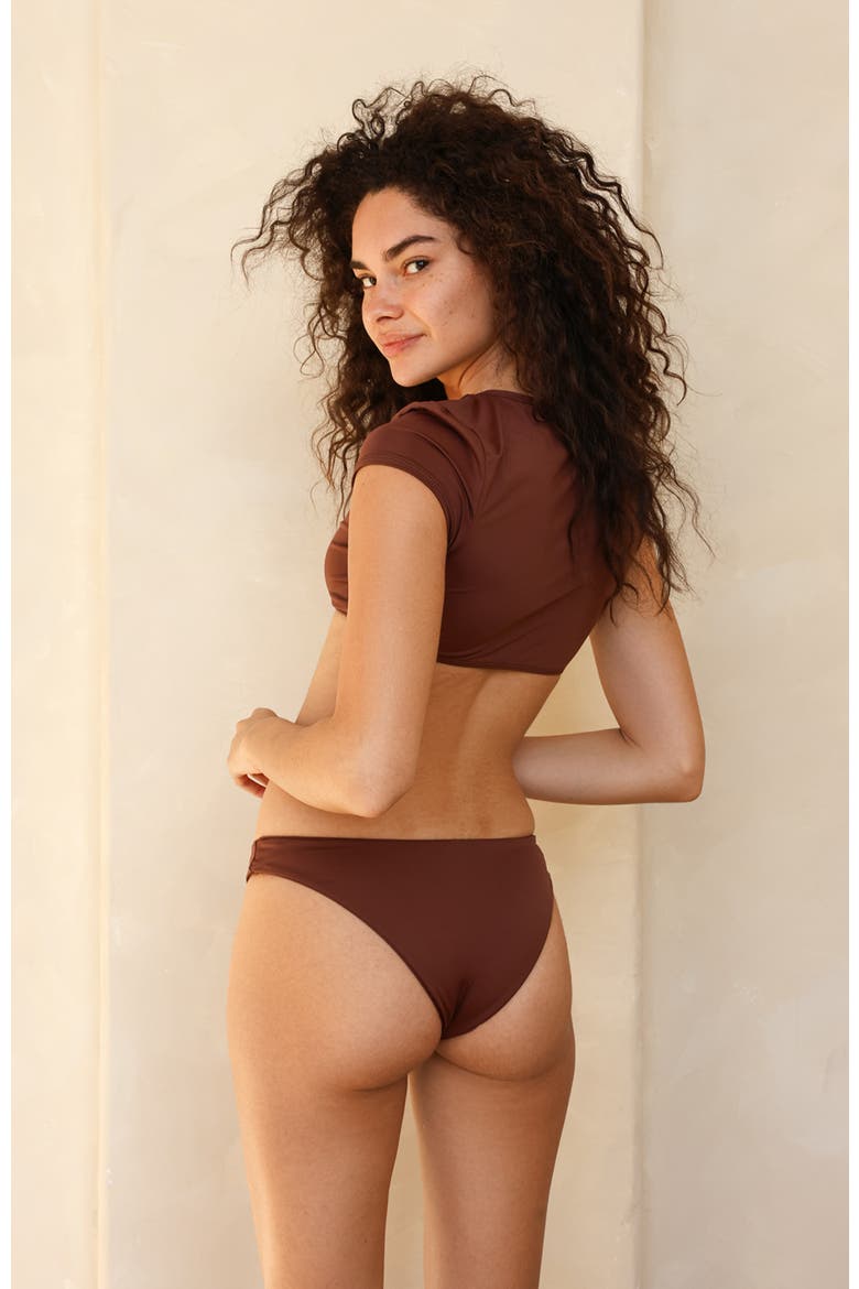 Joni Crop Top, Alternate, color, Mocha
