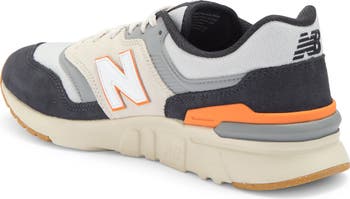 997 H Sneaker