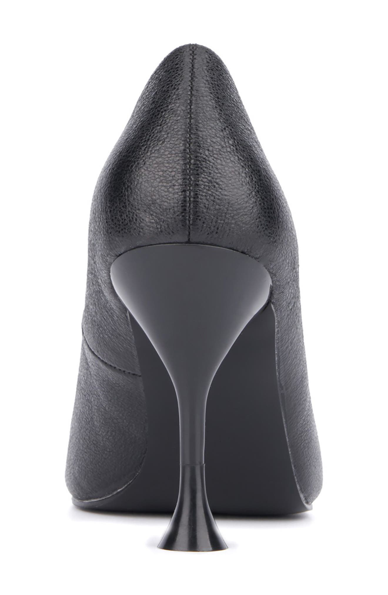 TORGEIS Kamana Pointed Toe Pump, Alternate, color, Black