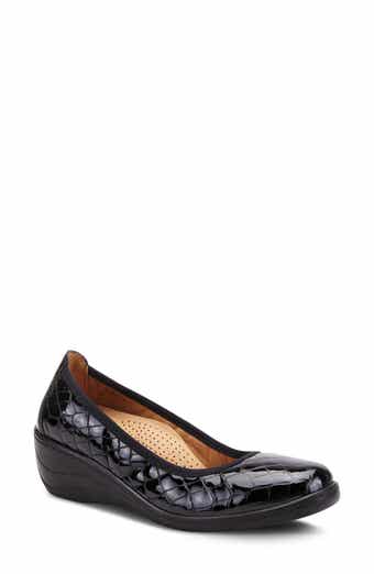 Kartii Croc Embossed Wedge Pump