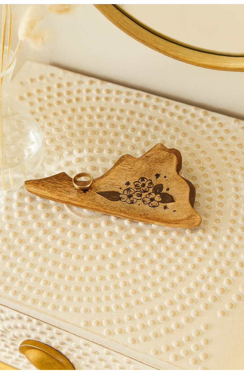 Matr Boomie Virginia State Dogwood Trinket Dish, Alternate, color, Natural