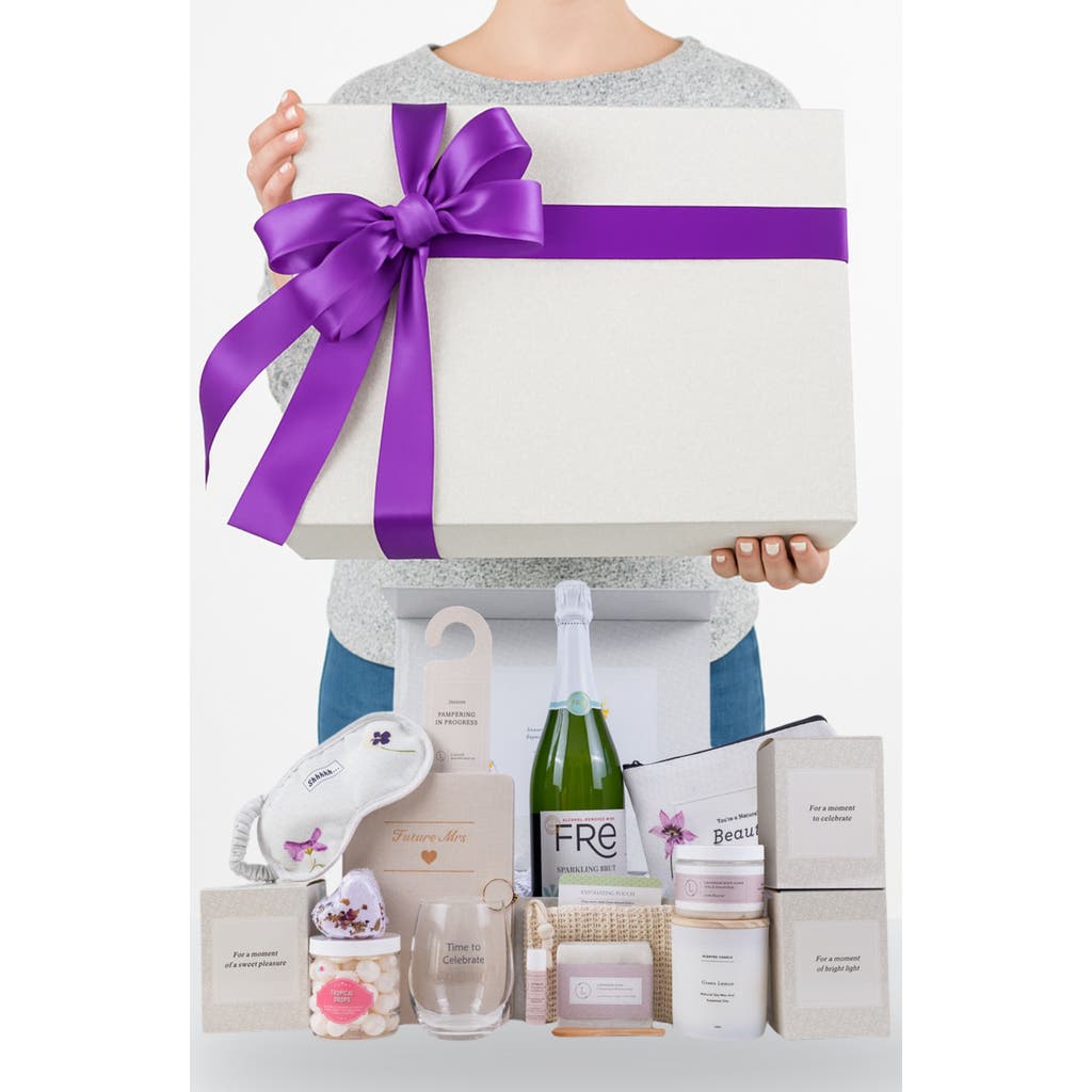 Lizush Bride To Be Gift Box