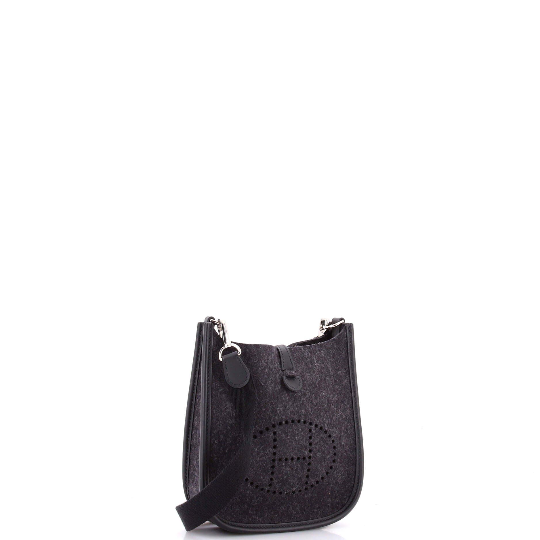 Pre-Owned Hermes Evelyne Bag Gen III Felt TPM, Alternate, color, Noir