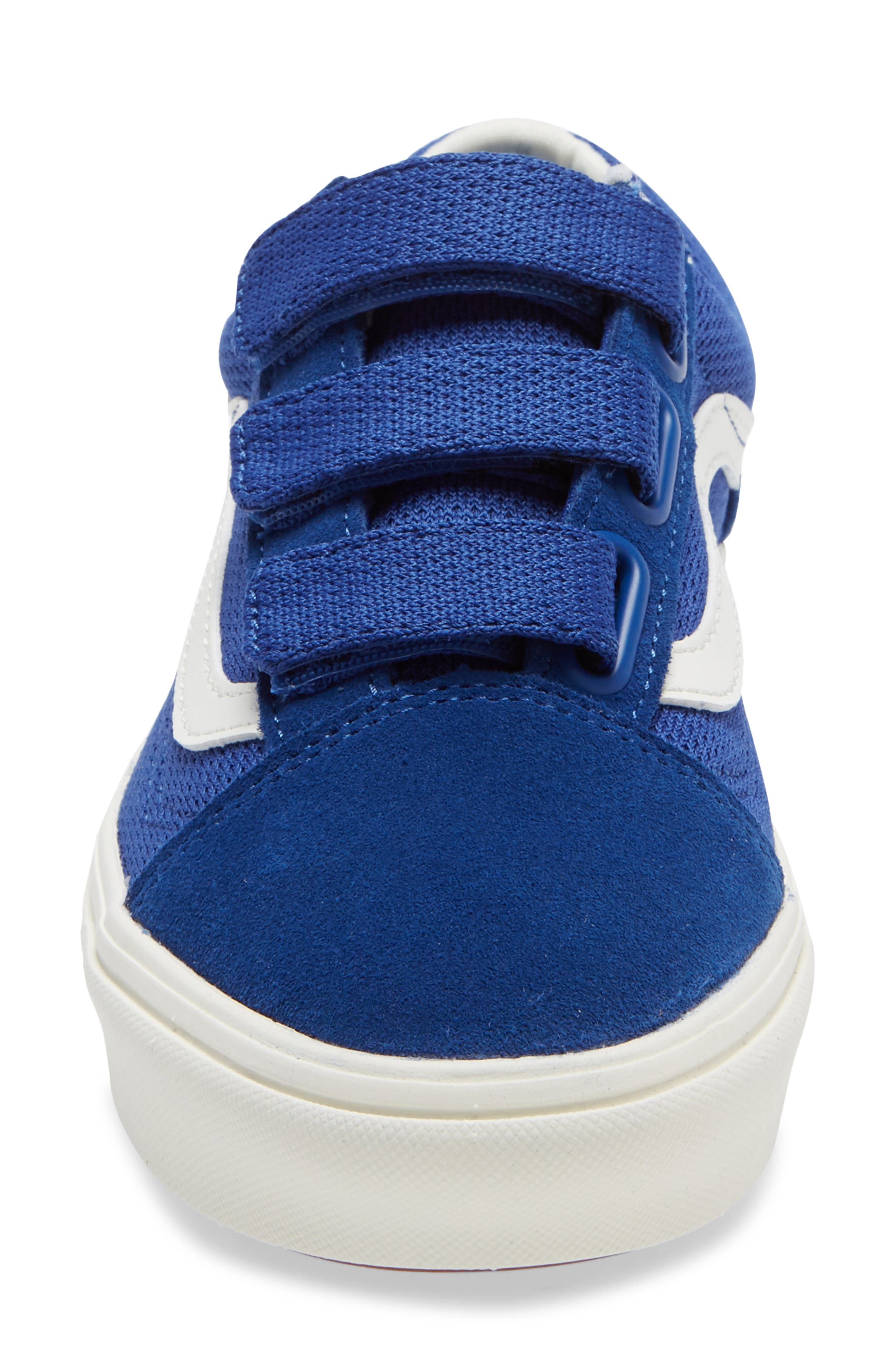 Vans ComfyCush Old Skool V VA Sneaker, Alternate, color, 