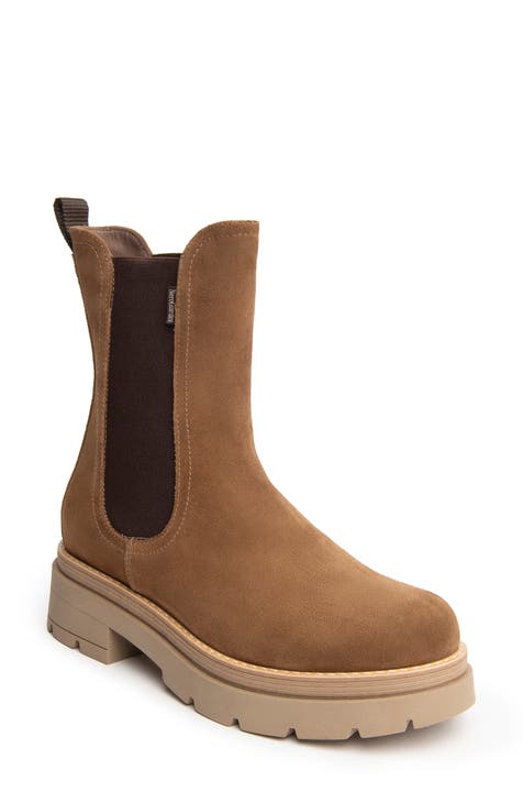 Lug Sole Chelsea Boot (Women)