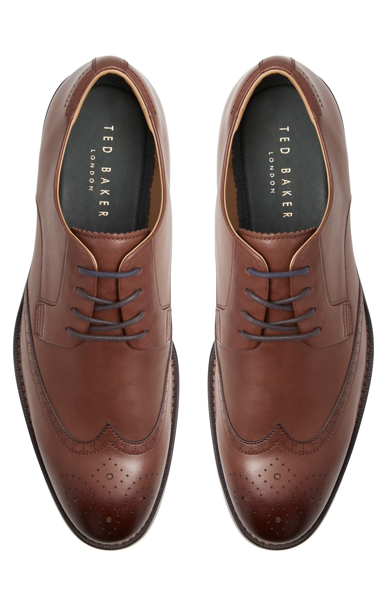 Hackney Derby, Alternate, color, COGNAC