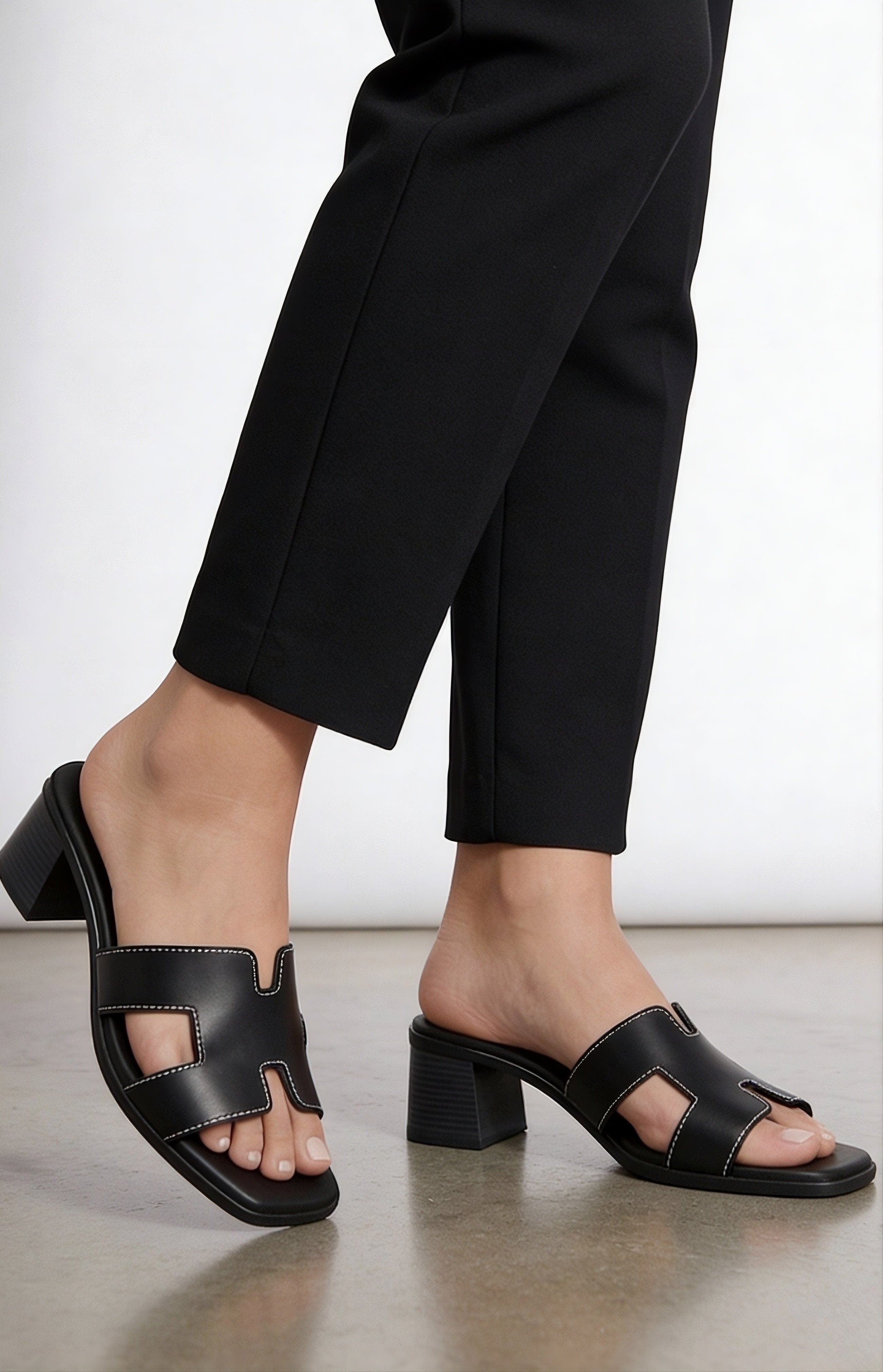 Menina Step Sorrento Leather Medium Heel Sandal, Alternate, color, Black