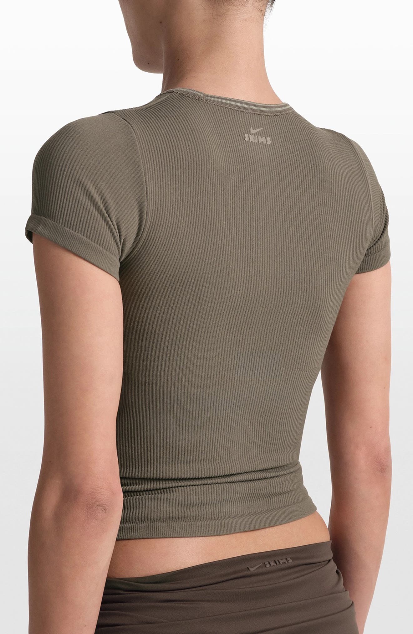 Ribbed Seamless T-Shirt - image 2