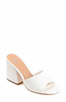 Journee Collection Leslee Peep-Toe Pump
