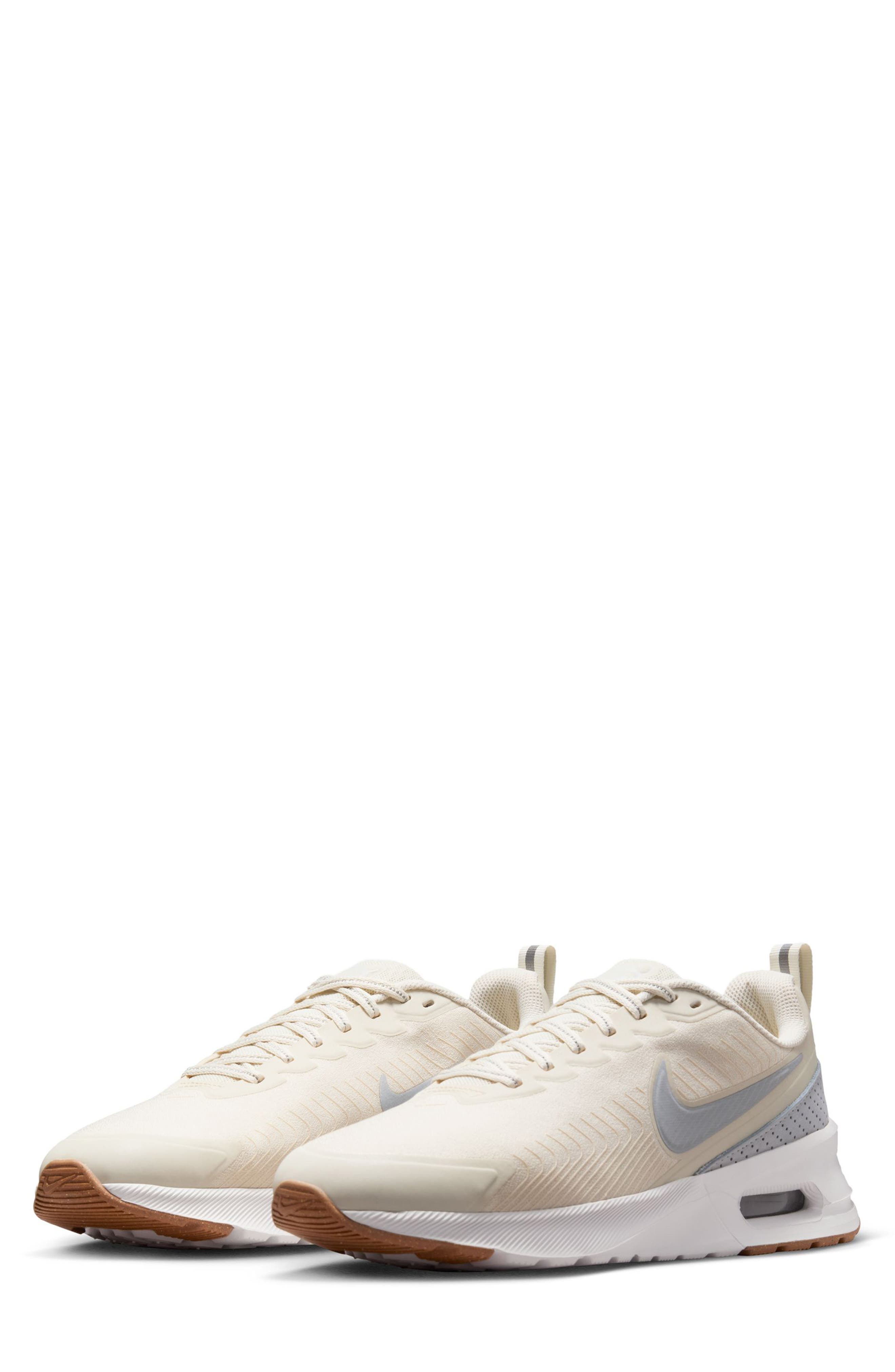 Nike Air Max Nuaxis Premium Sneaker