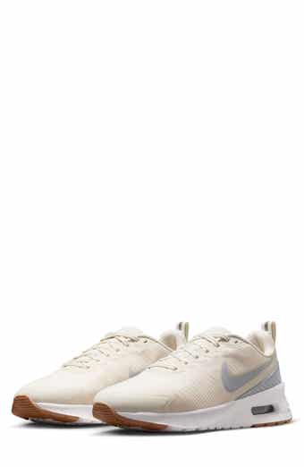 Nike Air Max Nuaxis Premium Sneaker