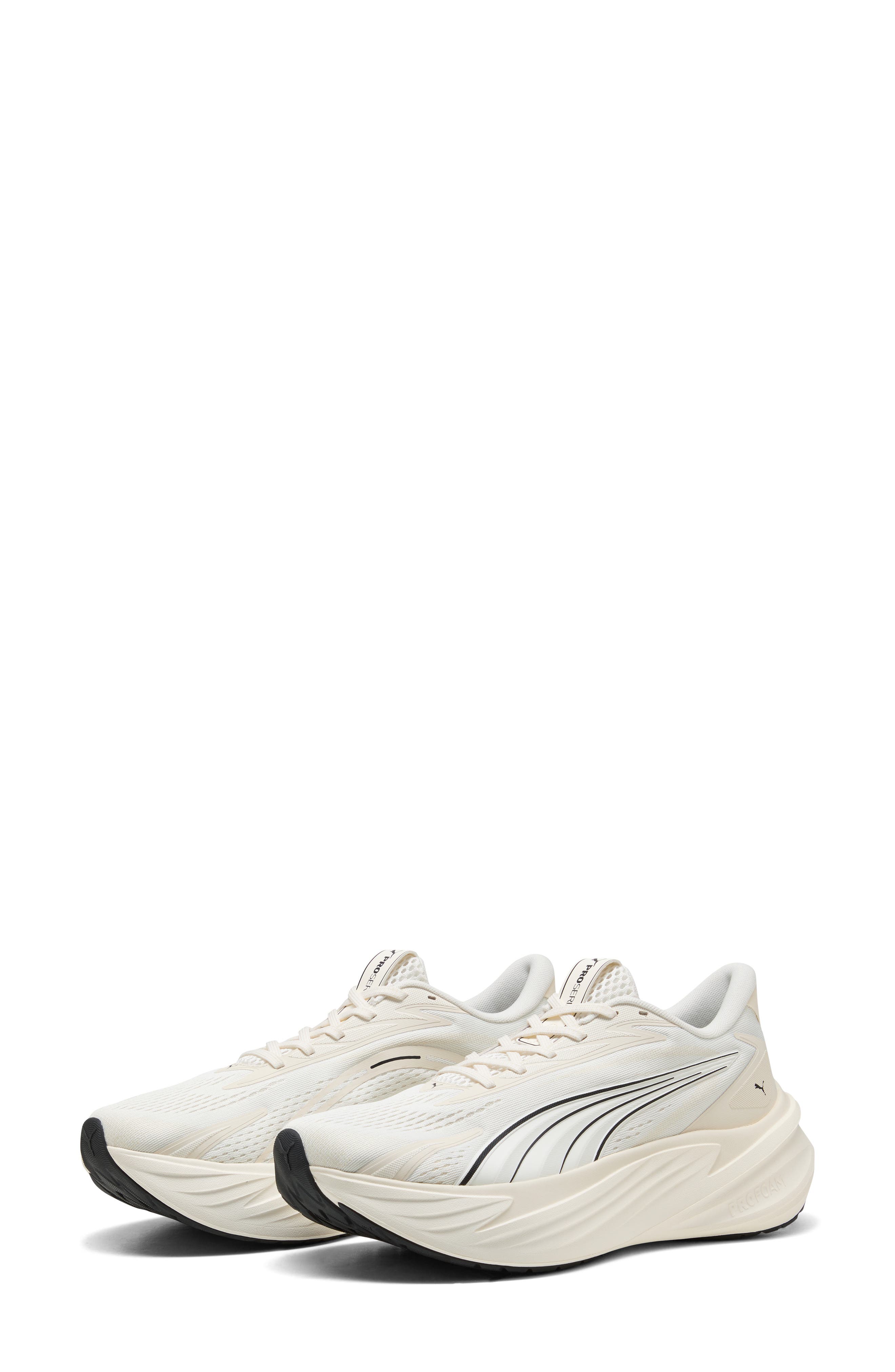 PUMA Maxima Pro Running Sneaker