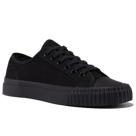Center Low-Top Sneaker