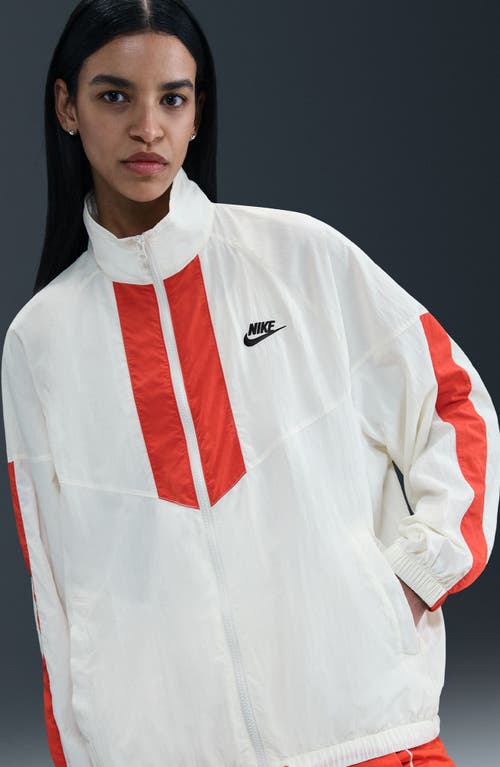 Nike Sportswear Oversize Jacket In White