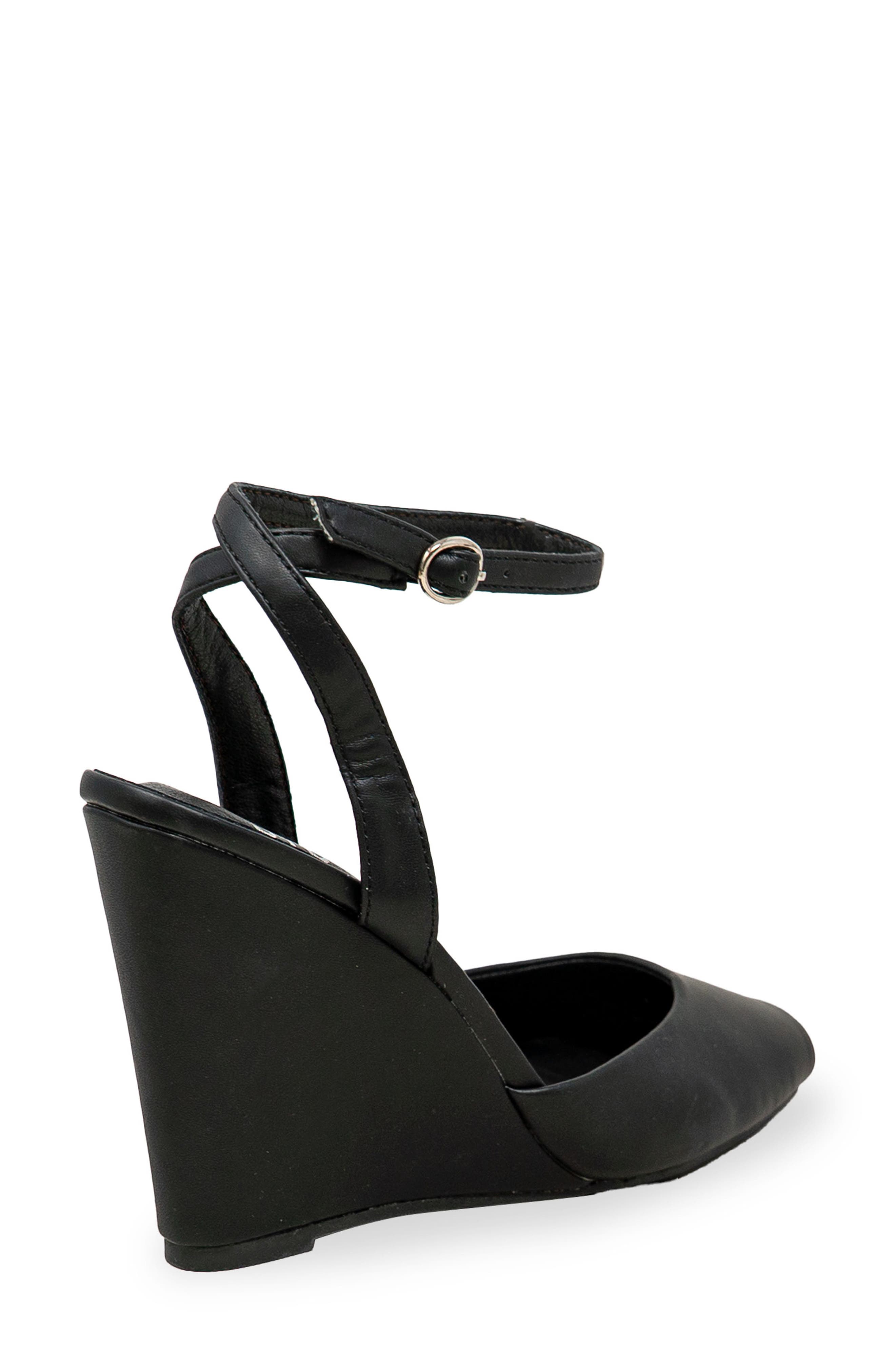 CHASE AND CHLOE Peep Toe Wedge Sandal, Alternate, color, Black Pu
