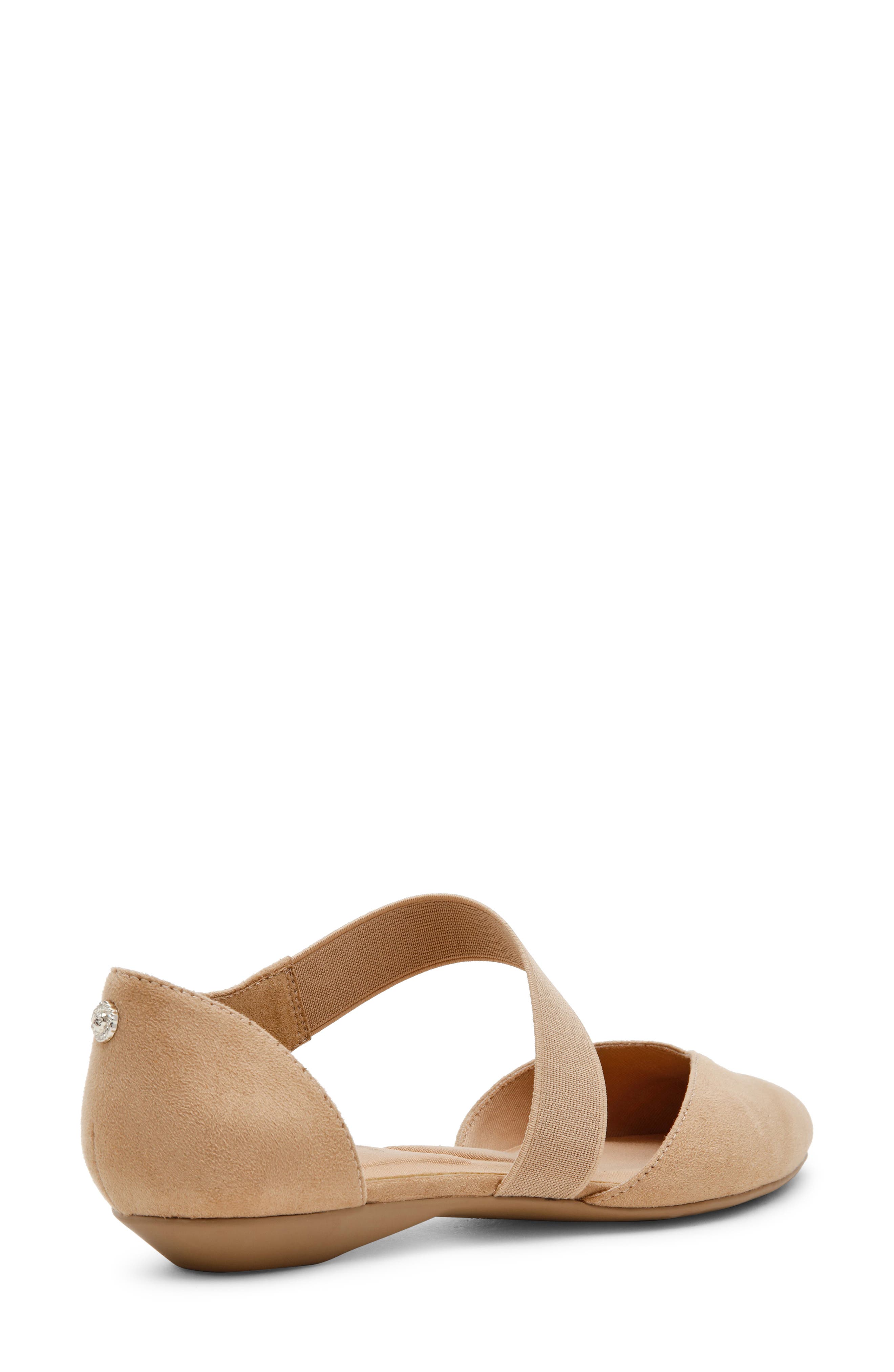 Oksanna Pointed Toe Flat - image 4