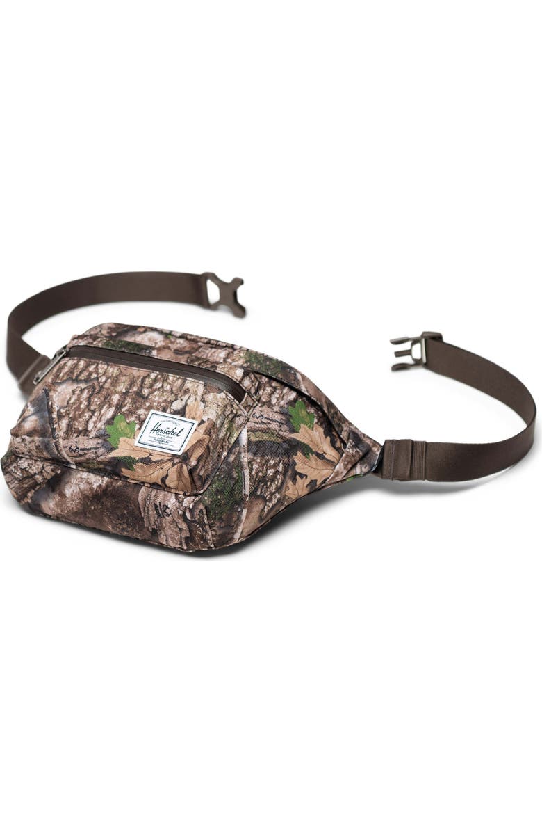 Herschel Supply Co. x Realtree<sup>®</sup> Pop Quiz Belt Bag, Alternate, color, Realtree Apx Camo
