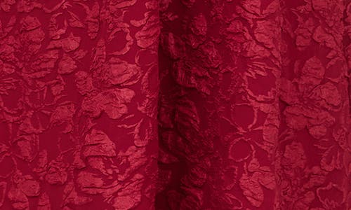 August Sky Sweetheart Puff Sleeve Midi Dress In Red