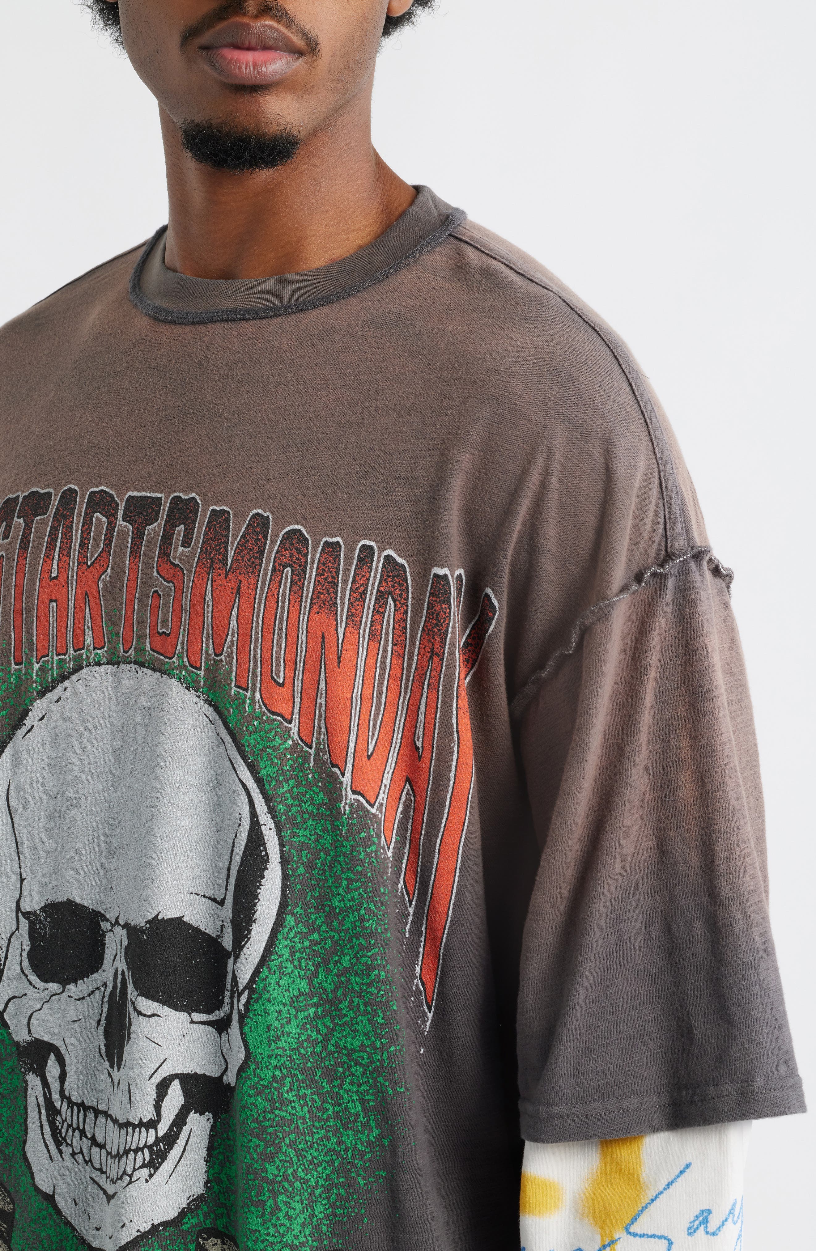 Double Layer Skull Graphic T-Shirt - image 2