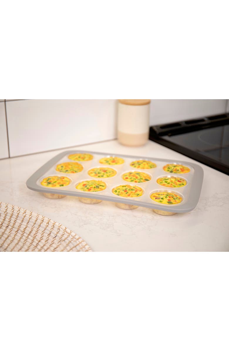 Henning Lee Look and Cook Clear Silicone 12-Cup Muffin Pan, Moss, Alternate, color, Moss