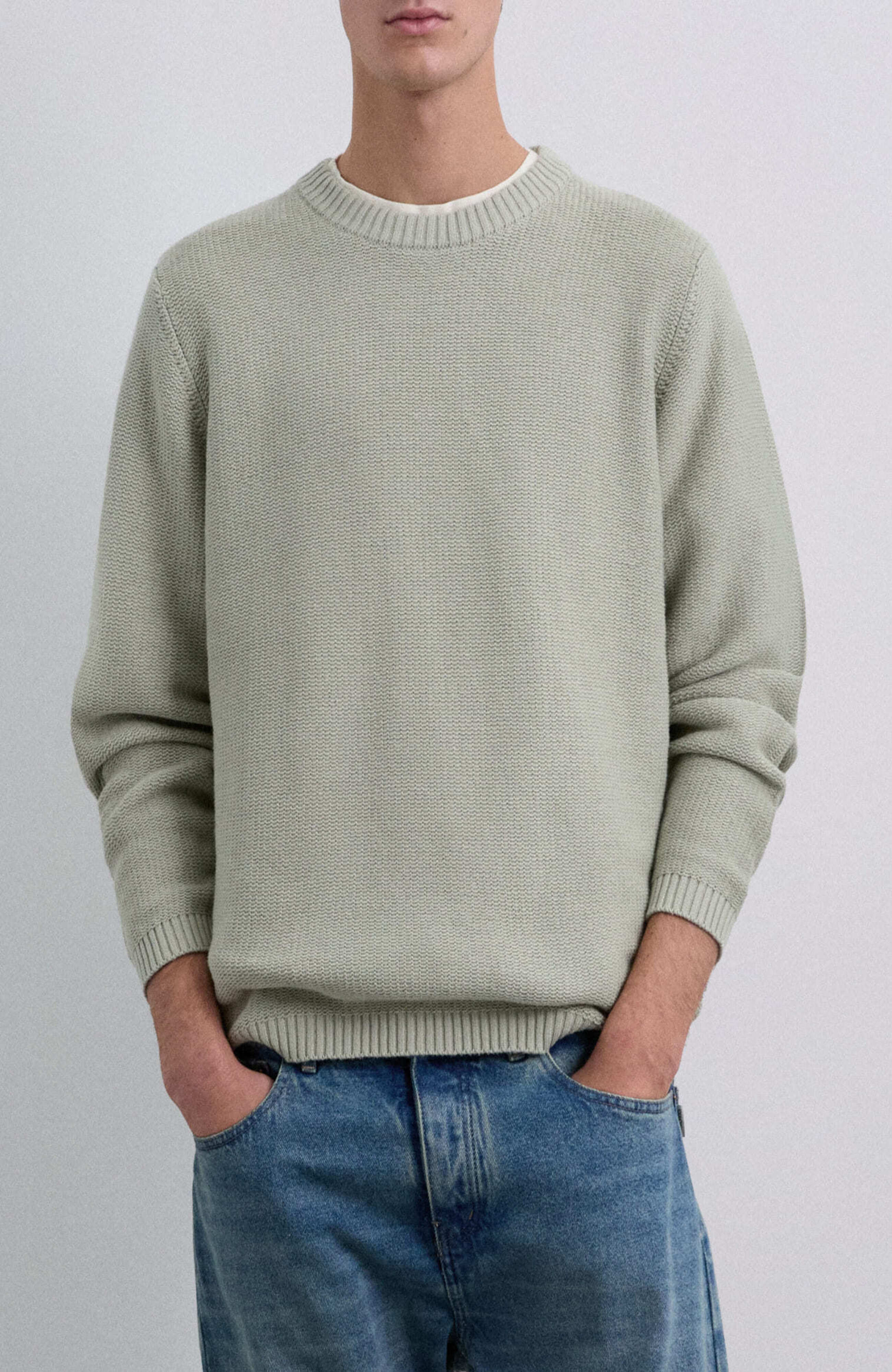 Lightkhaki