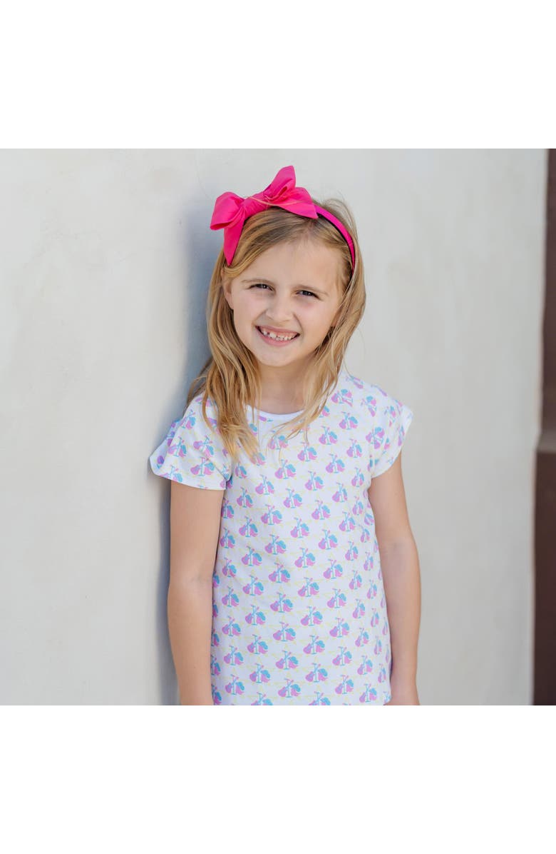 Lila and Hayes Emery Girls
 Short Set, Alternate, color, Music Superstars