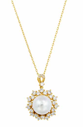 Shell Pearl Halo Pendant Necklace