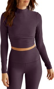 Beyond Yoga Moving On Featherweight Mock Neck Crop Top
