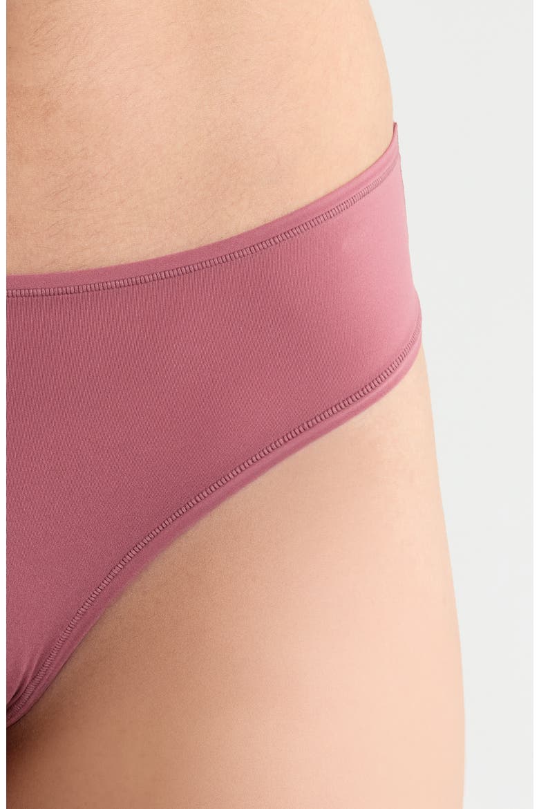 Fits Everybody Thong, Alternate, color, BEET