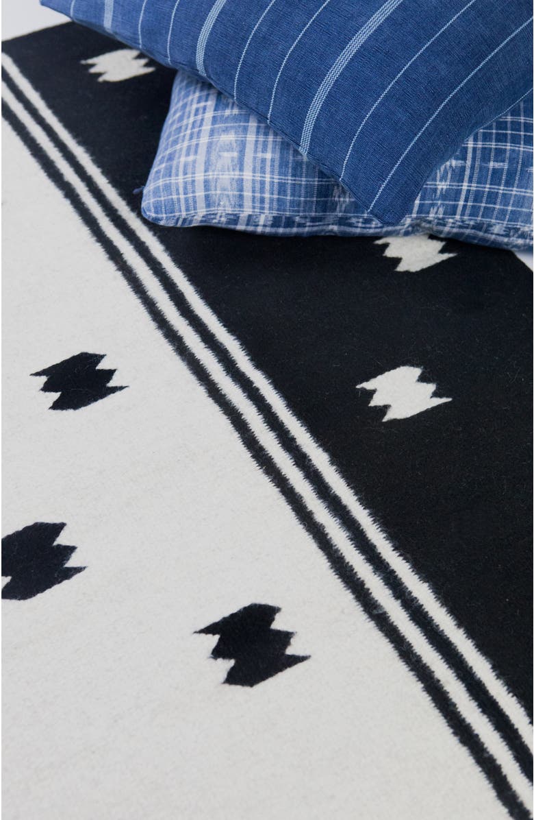 Archive New York Zapotec Colorblocked Geometric Handwoven Flatweave Wool Rug, Alternate, color, Black