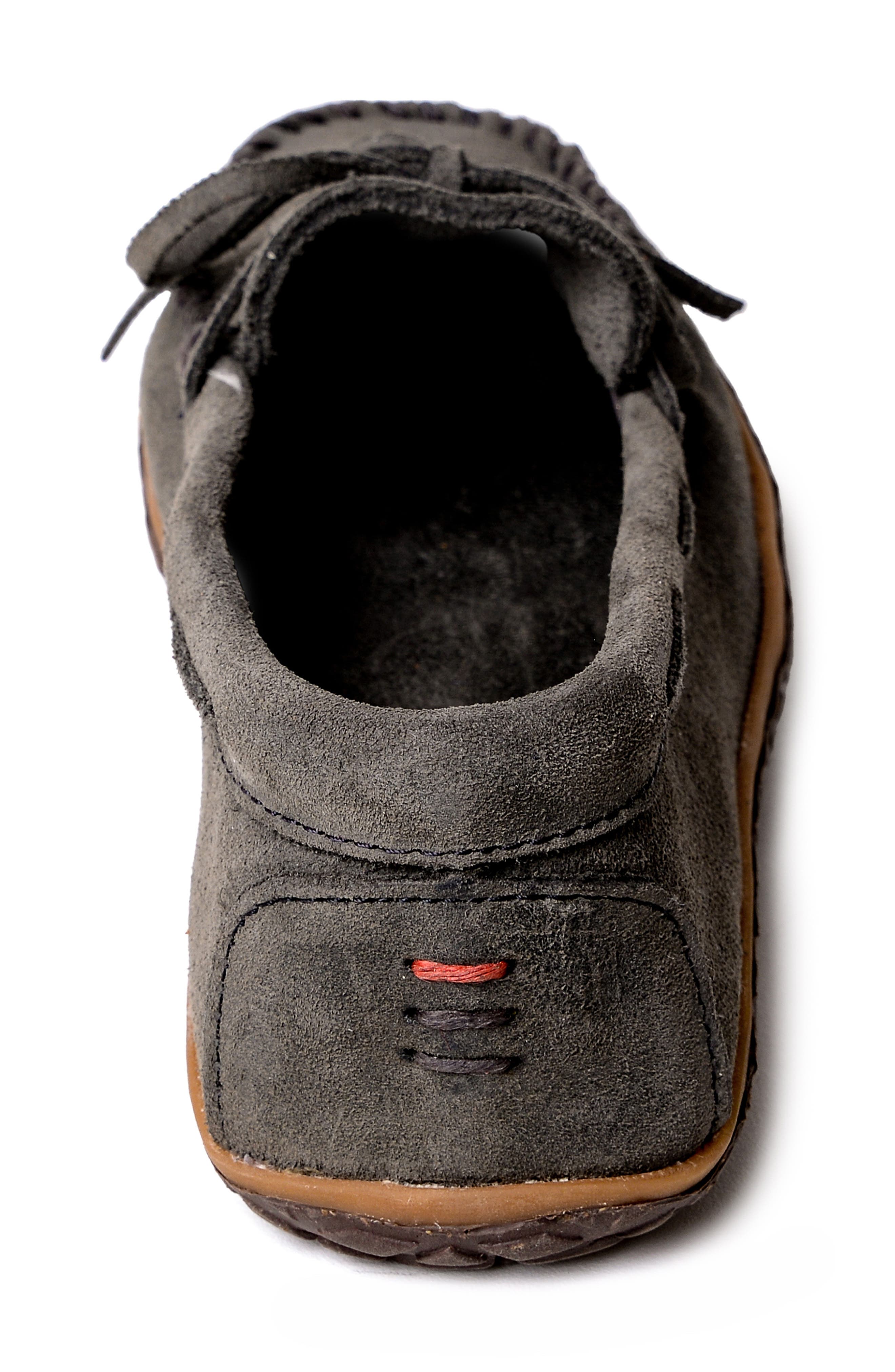 Minnetonka Tie Tread Loafer, Alternate, color, Grey Ruff