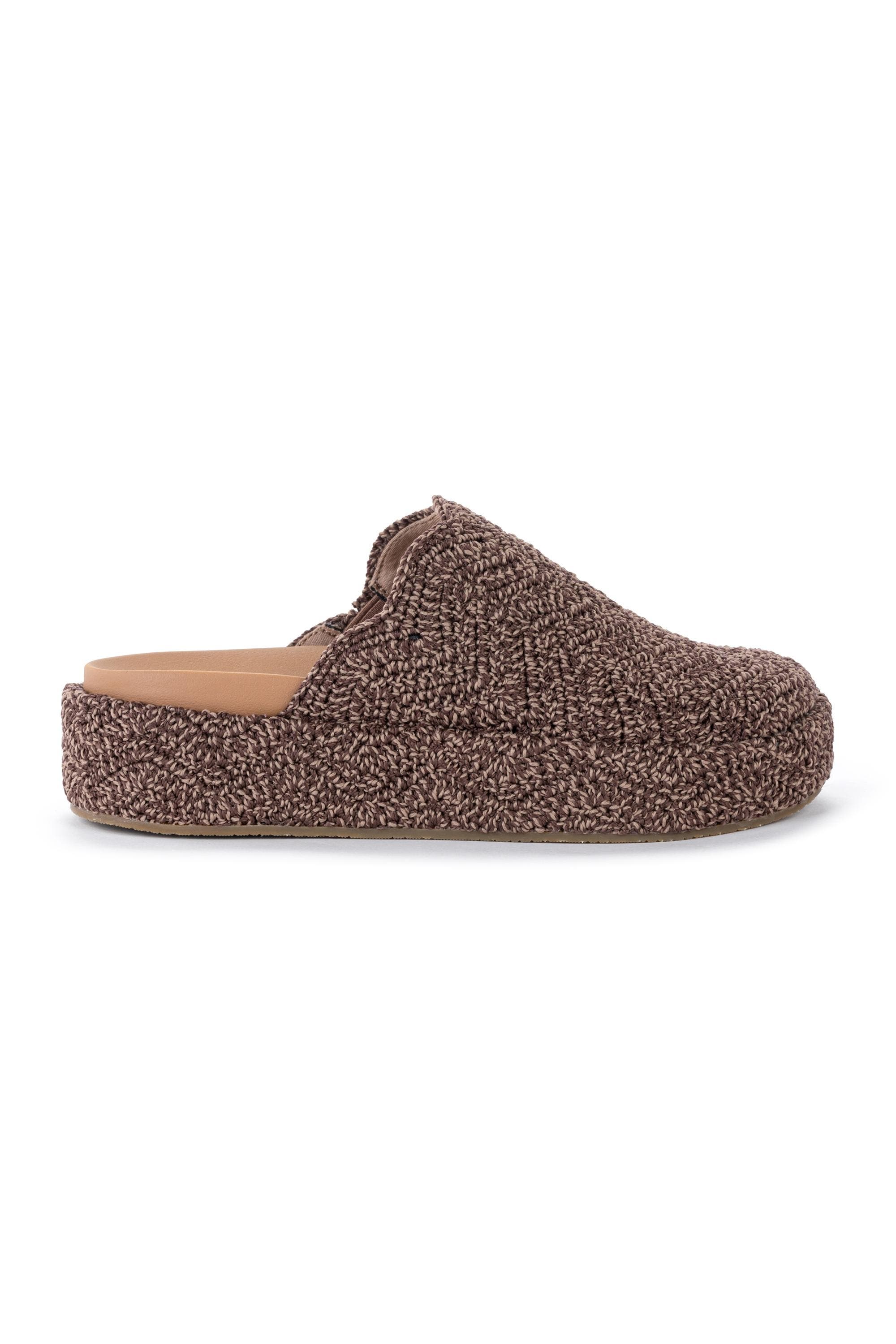 Bryn Slip On Crochet Clog, Alternate, color, Nutmeg Static Ripple