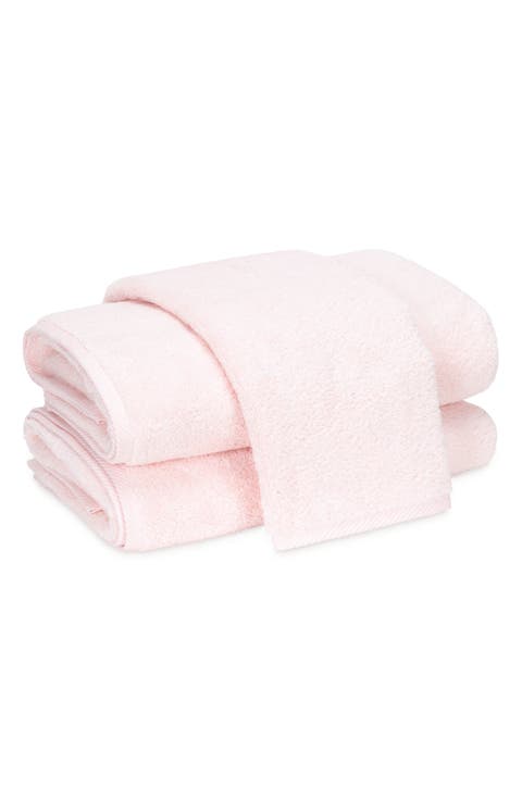 Milagro Bath Collection