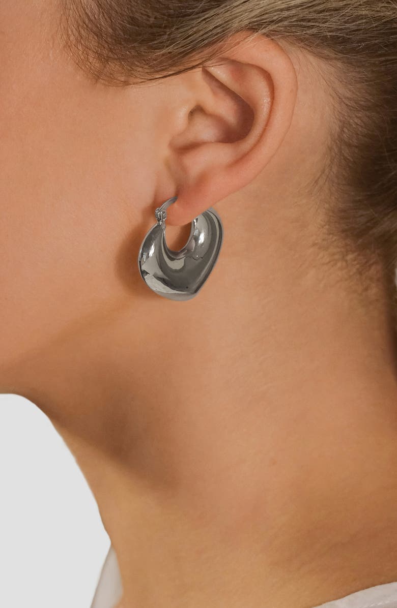 Sterling Forever Kylie Chunky Tube Hoop Earrings, Alternate, color, Silver