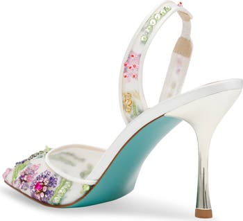 【Betsey Johnson】Velma Amazon.com | Betsey Johnson Women's Velma Pump, Ivory Multi