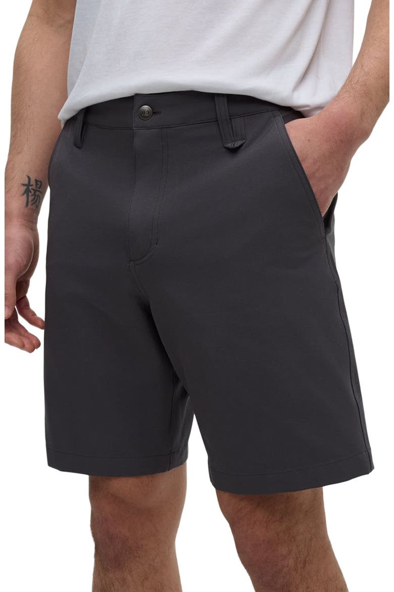 InMotion Latitude Short, Alternate, color, Graphite