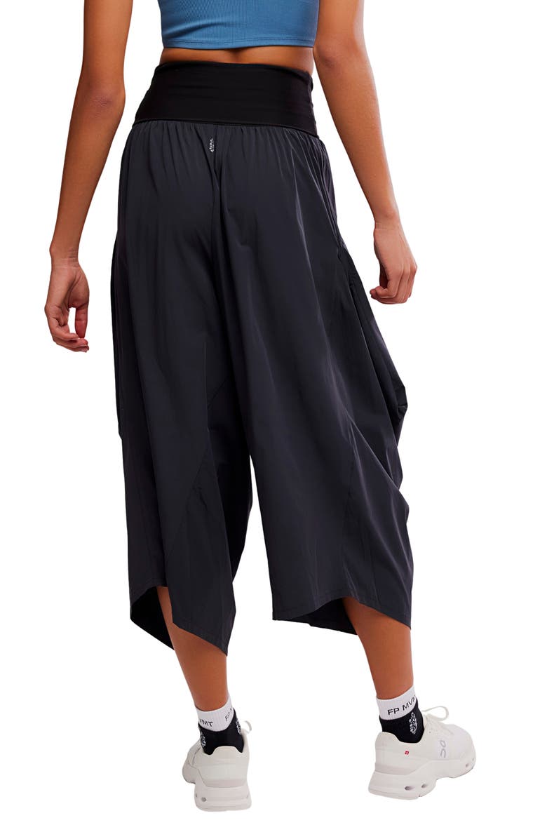 Free People Way Back Convertible Crop Pants, Alternate, color, Black