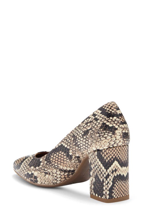 Aquatalia Peony Pump In Natural