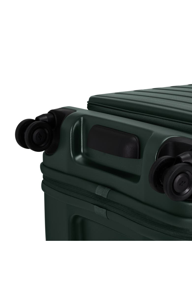 Cubo Fit Check in 29 inch Lightweight Luggage, Alternate, color, Forest Green