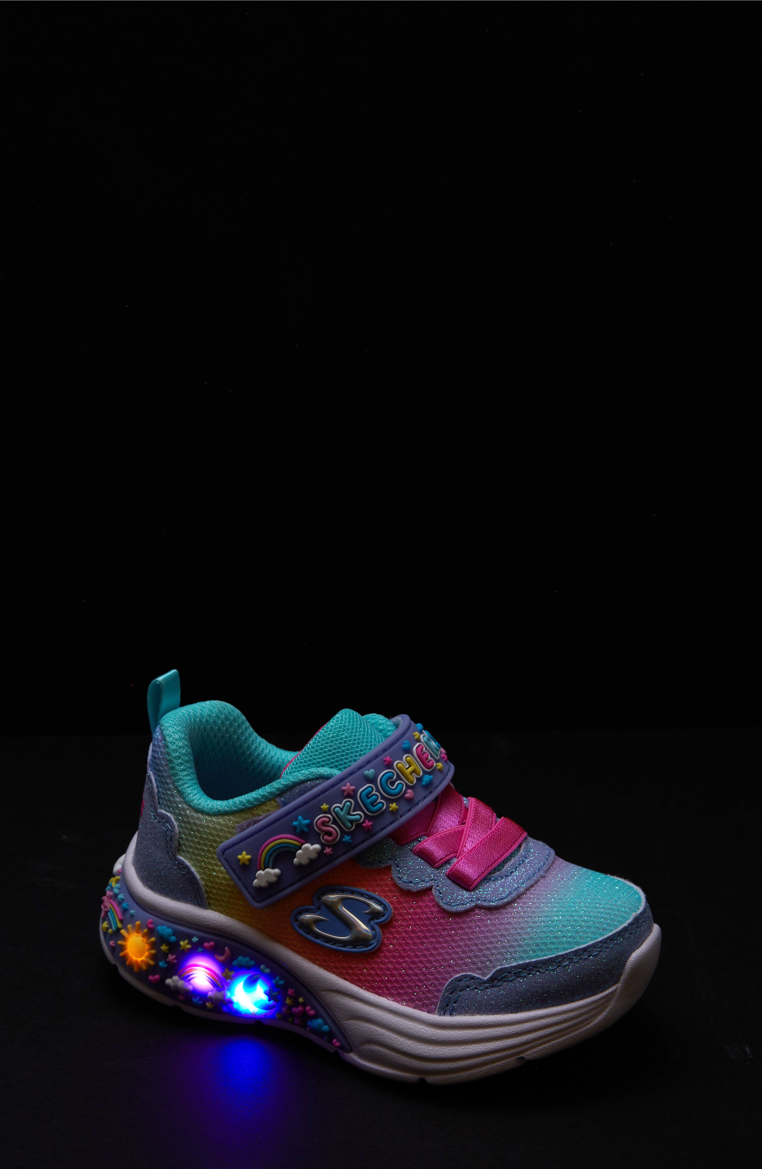 SKECHERS Kids' My Dreamers Light Up Sneaker, Alternate, color, Light Blue/ Multi