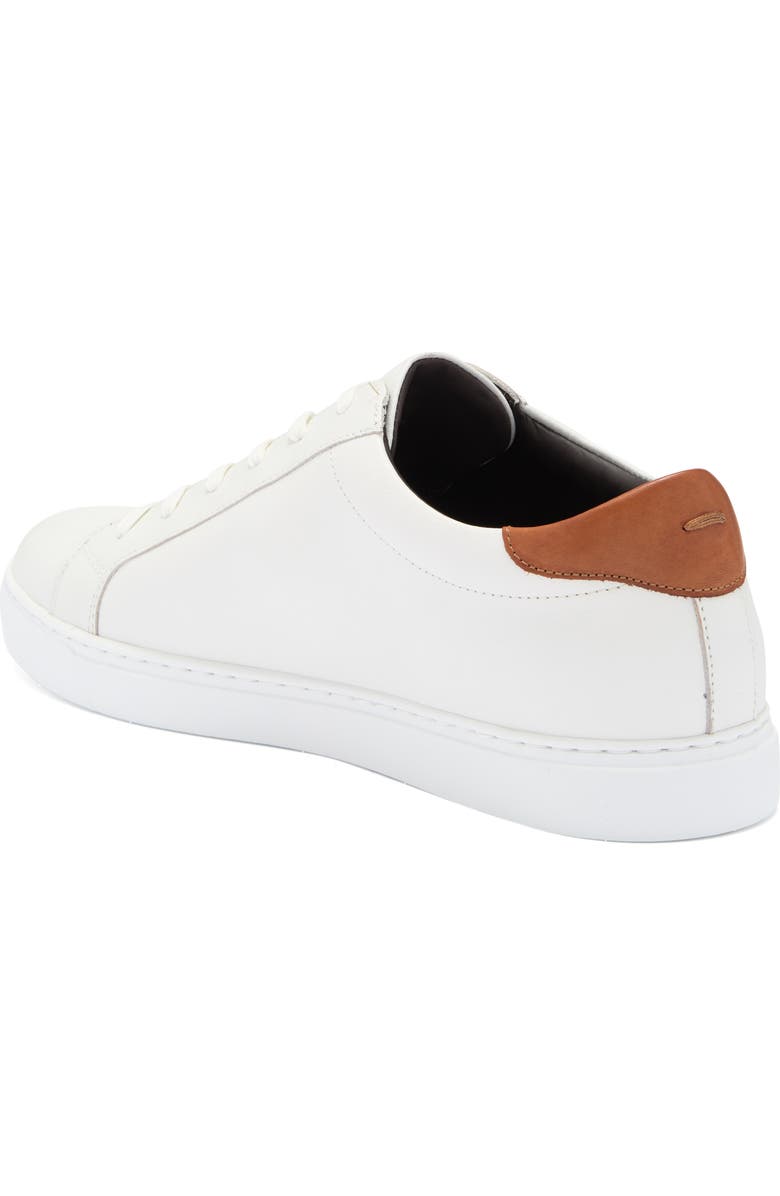 Deon Low Top Sneaker