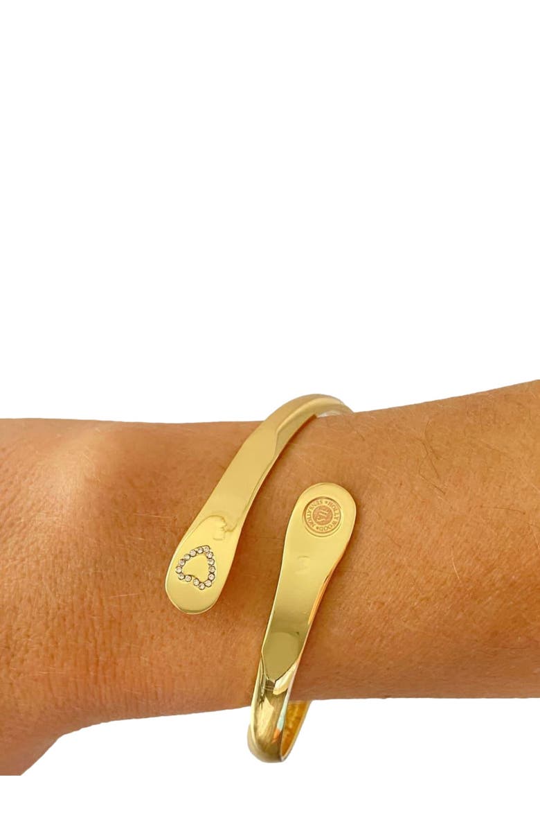 Hollywood Sensation Mother Daughter Bracelet, Engraved Love Between Mother and Daughter Knows No Distance, Alternate, color, Gold