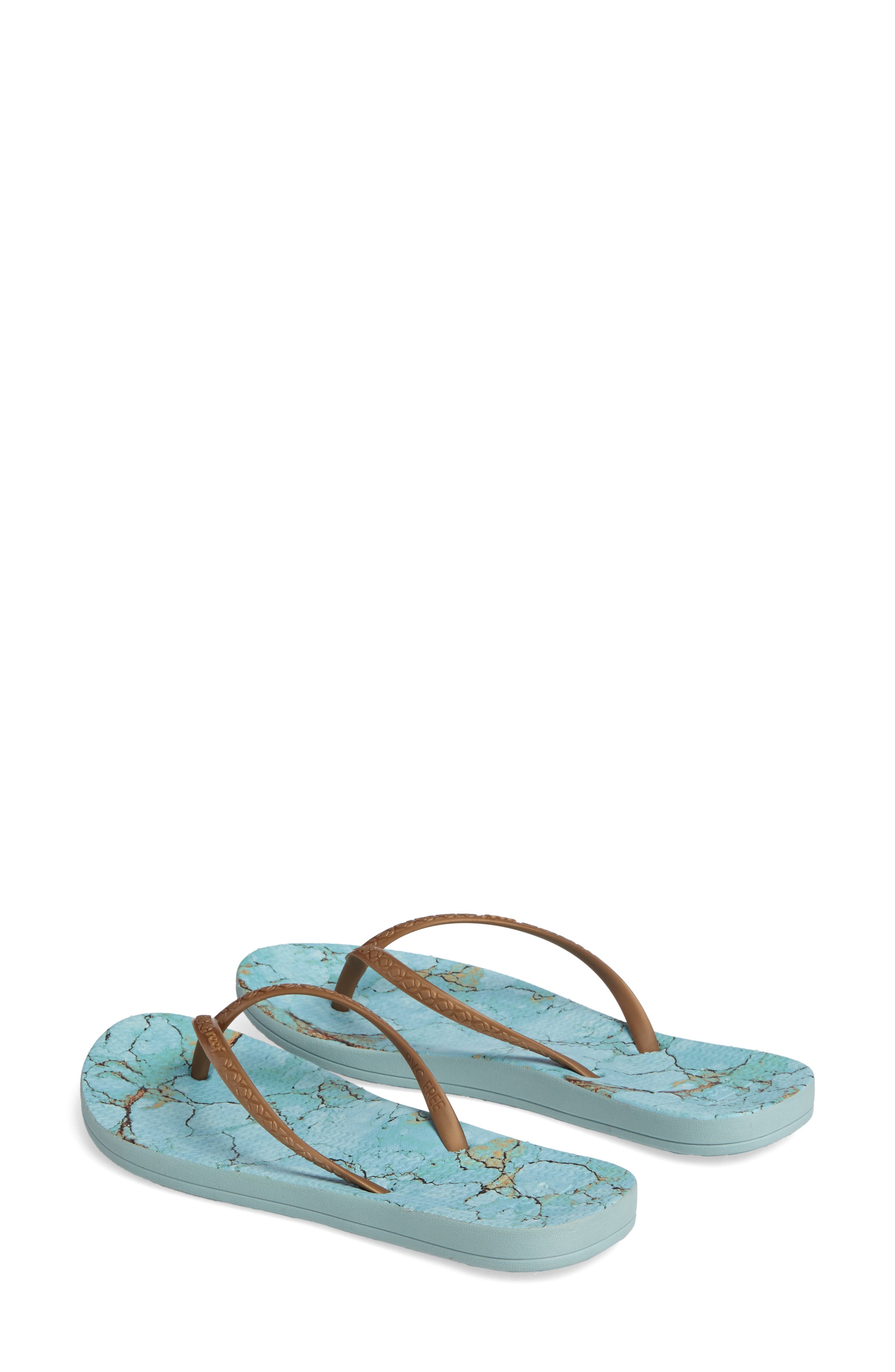 Reef Escape Flip Flop (Women) | Nordstromrack