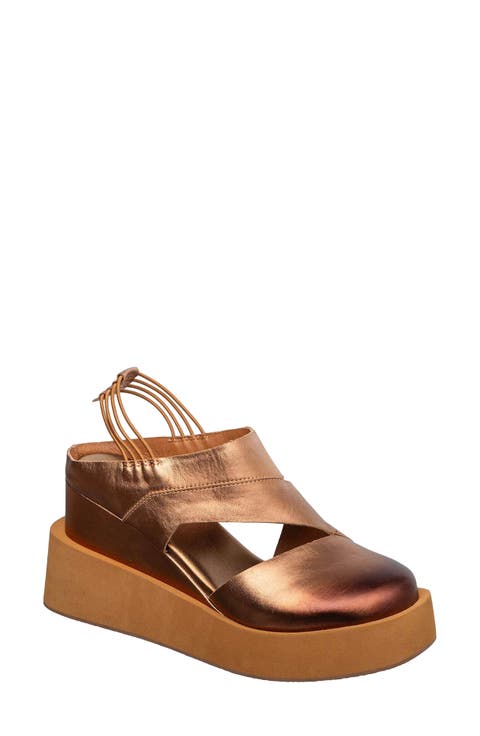Uma Wedge Sandal (Women)