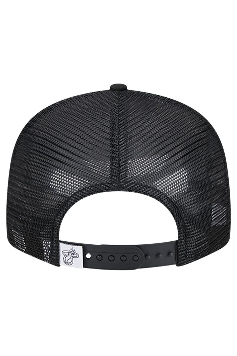 Men's New Era Black Miami Heat Evergreen 9FIFTY Trucker Snapback Hat, Alternate, color, Black