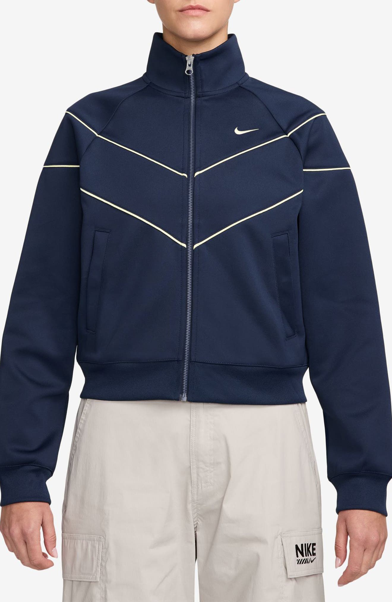 nike women's jacket nordstrom