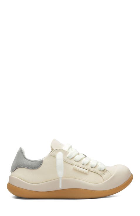 Squish Sneaker - Women's