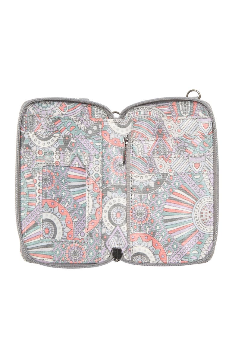 Sakroots Artist Circle Smartphone Wristlet, Alternate, color, 