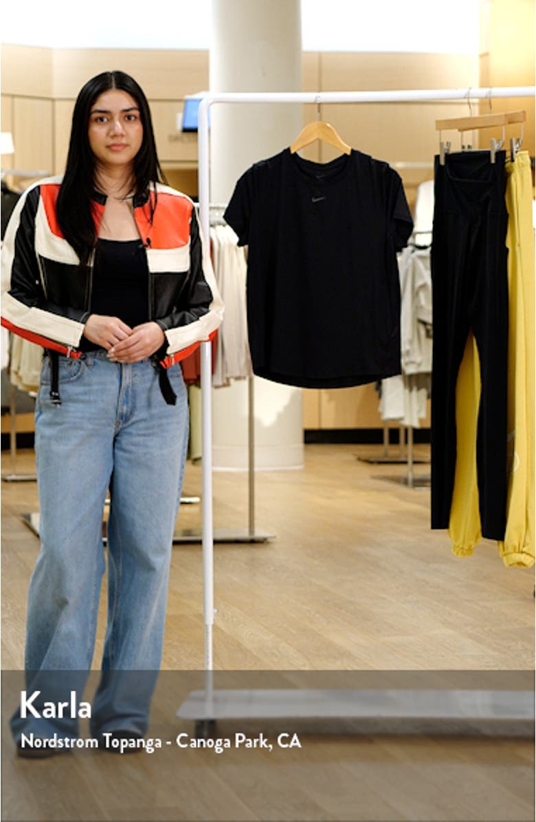 One Classic Dri-FIT Training Top, sales video thumbnail